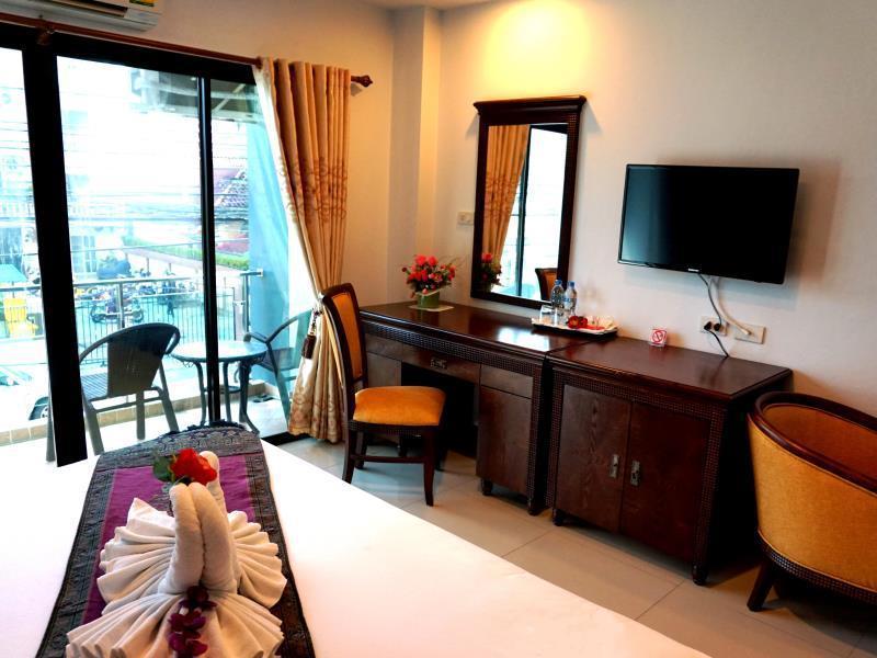 Aya Place Pattaya Exterior photo