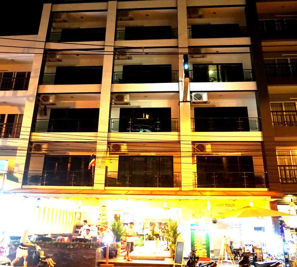Aya Place Pattaya Exterior photo