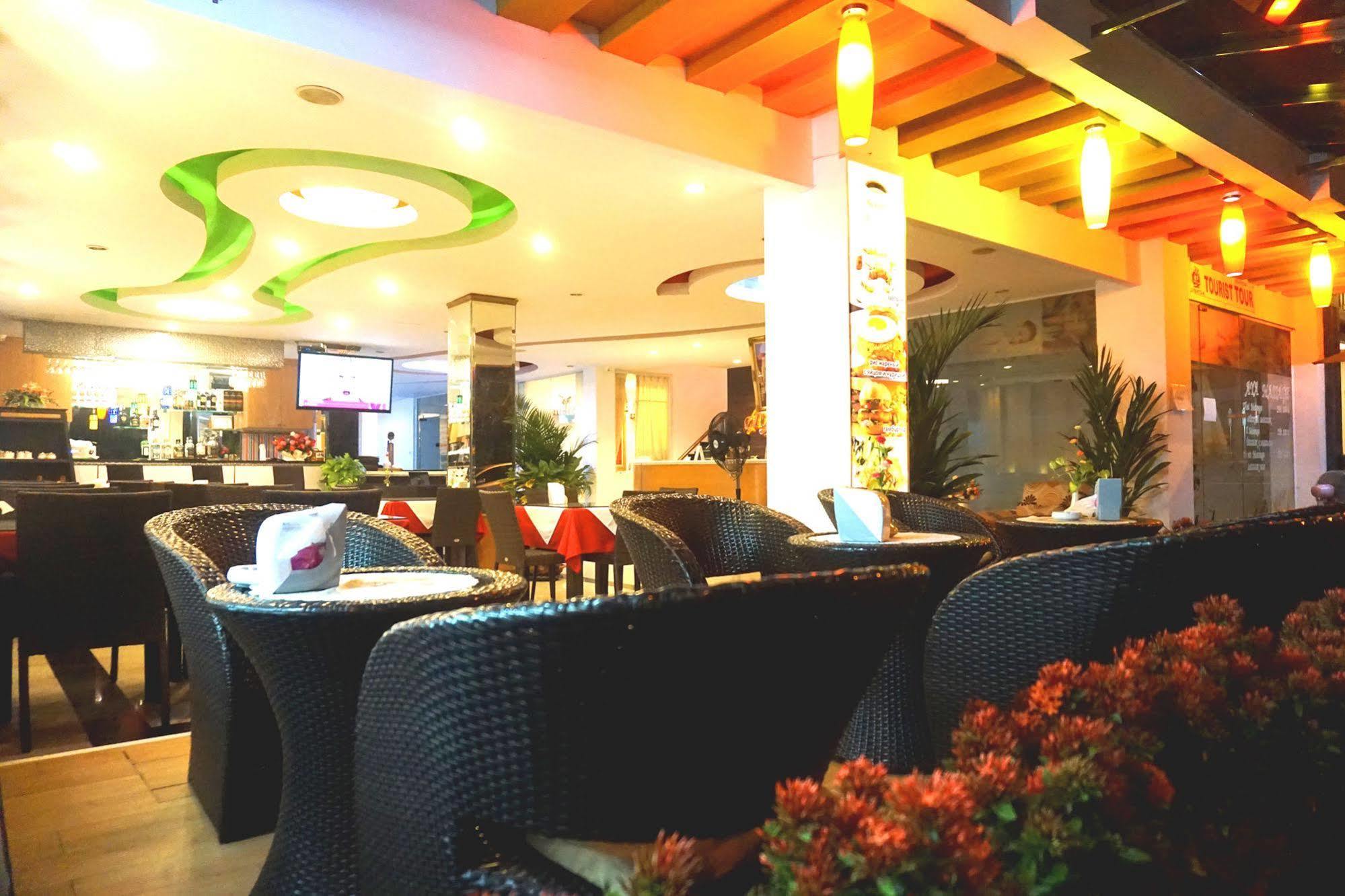 Aya Place Pattaya Exterior photo